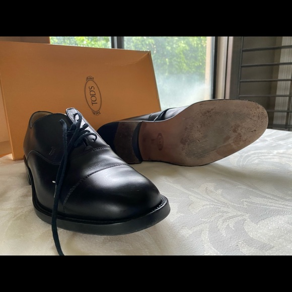Tod’s Classic Oxford Shoe main image 5